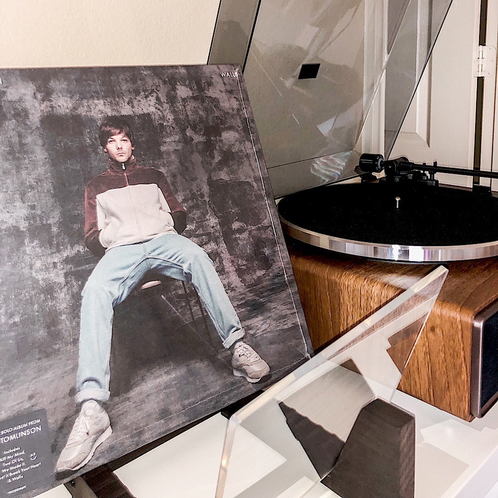 Louis Tomlinson Debut Album ‘Walls’ Vinyl Record
